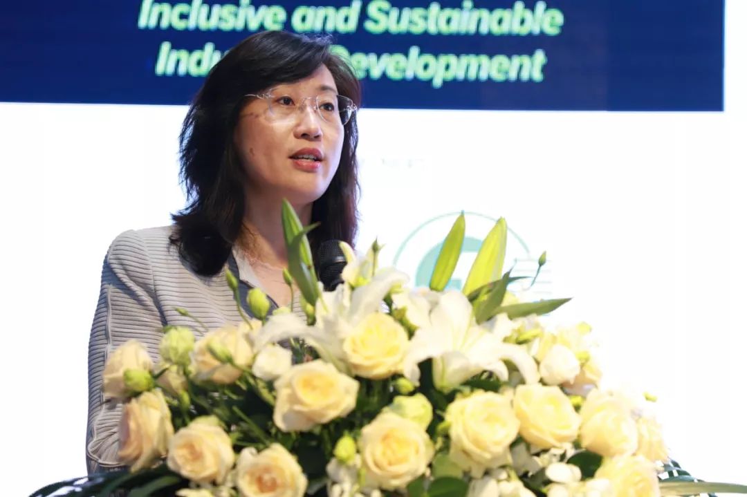 _ 两场高端对话 三位大腕演讲 _ 共探制造业智能转型新趋势_5.jpg