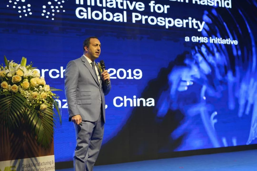 _ 两场高端对话 三位大腕演讲 _ 共探制造业智能转型新趋势_22.jpg